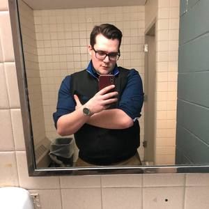 Meet your Posher, Casey